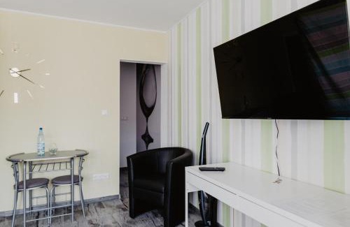 Neustadt Apartment | SK Apartments - Green