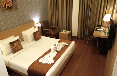 Sahibabad Hotel | SK KLYDE GRAND HOTEL