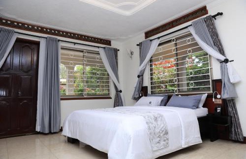 Kireka Bed & Breakfast | SKA the boutique b&b