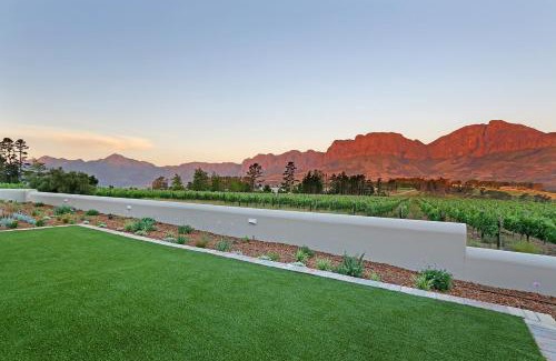 Helderberg Rural Villa | Skaap huis