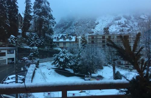 Brides-les-Bains Apartment | Ski 3 Vallées à 80m télécabine de l'Olympe - appt 50m2, 3étoiles