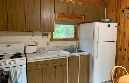 Greater Madawaska Ski Chalet | Ski and Lakeside Chalet with hot tub