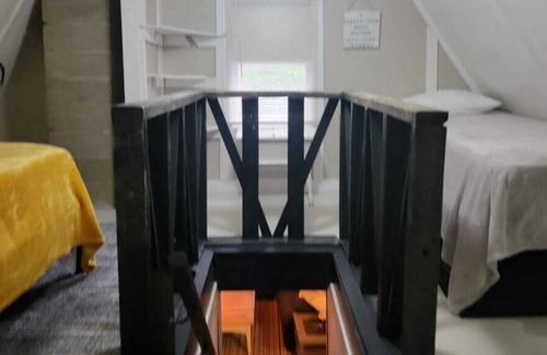 Bethlehem Cottage | Ski Bethlehem A-Frame with River Access Bring Dogs! <New>