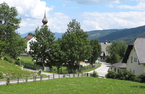 Mauterndorf Ski Chalet | Ski Chalet/Summer Holiday Home In Historic, Alpine Village - 4 local ski areas