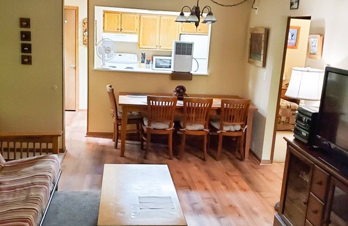 Banner Elk Cottage | Ski Country 66-c 2 Bedroom Condo by RedAwning