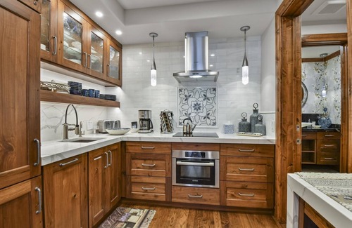 Empire Pass Condo | Ski Deer Valley! Lovely Ski Condo, Silver Strike #201, with amenity access