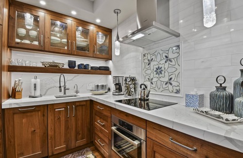 Empire Pass Condo | Ski Deer Valley! Lovely Ski Condo, Silver Strike #201, with amenity access