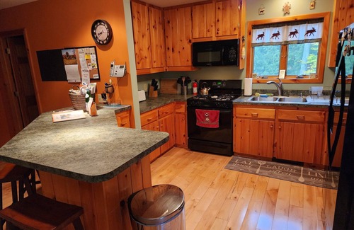 Olmstedville House | SKI GORE-Central Adirondacks-60 Acre Hidden Gem, Near Schroon Lk, 15 min off I87