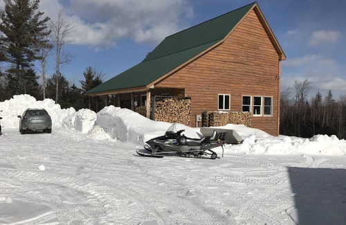 Strong House | Ski House 4 miles from Kingfield, ME
