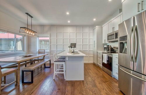 Fairways House | “Ski in” 3 Bedroom with private hot tub and mountain views