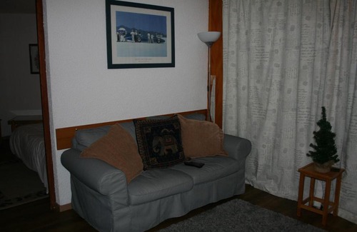 Meribel-Mottaret Apartment | Ski in and Out 2-Bed Apartment in Meribel