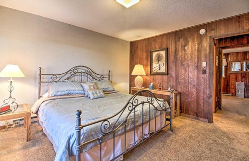 Killington House | Ski-In and Ski-Out Pico Mountain Townhome with Fireplace