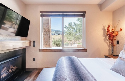 Park City Hotel | ski in/out hotel room with world class amenities in Park City