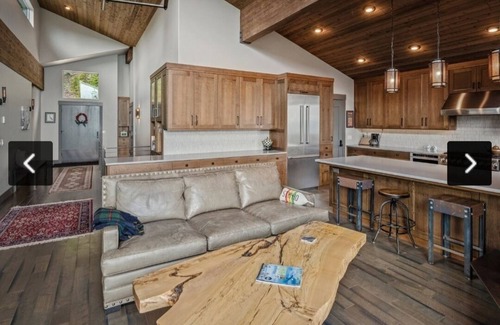 Sandpoint Cabin | Ski-in/out Mod/Indust Luxe Schweitzer Mountain
