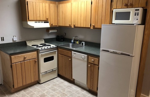 Carrabassett Valley Apartment | Ski In/Out at SugarloafnShort Walk or Shuttle to Bars and Base AreanSleeps 4n