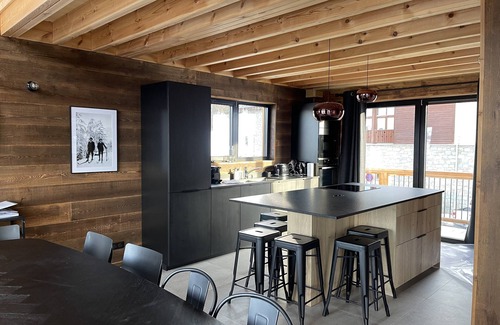 Bellentre Ski Chalet | SKI IN SKI OUT PARADISKI LA PLAGNE LES COCHES TOP OF THE RANGE CHALET