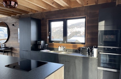 Bellentre Ski Chalet | SKI IN SKI OUT PARADISKI LA PLAGNE LES COCHES TOP OF THE RANGE CHALET