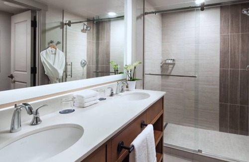 Steamboat Springs Resort | Ski In/Ski Out: Sheraton Steamboat Resort Villas - Two Bedroom
