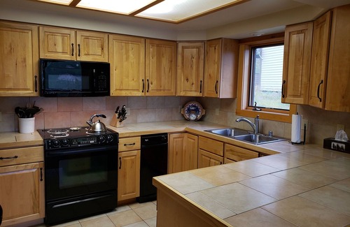 Big Sky Condo | Ski In/Ski Out, 3 BR/3BA Condo, Hot Tub, Fireplace in Big Sky Mountain Village