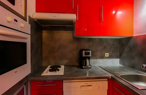 Val-Thorens Apartment | Ski-In/Ski-Out Apartment in Val Thorens - 5 Guests, Well-Equipped, Quiet Area