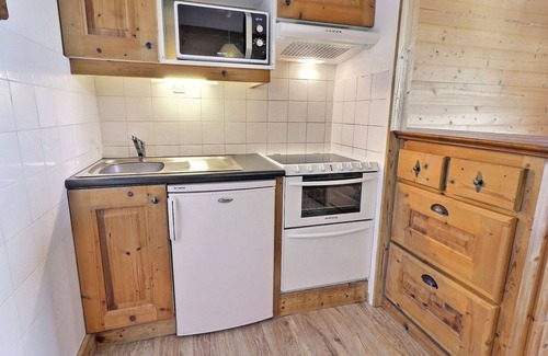 La Perriere Apartment | Ski-in/Ski-out Apartment at La Tania, 2BR, Sleeps 4, East Balcony, Courchevel