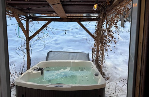 Eden Ski Chalet | Ski In/Ski Out Authentic German Bavarian Chalet