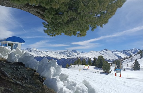 Vex Apartment | Ski in, ski out, from the bed onto the board. Living right in the ski area at 2000m