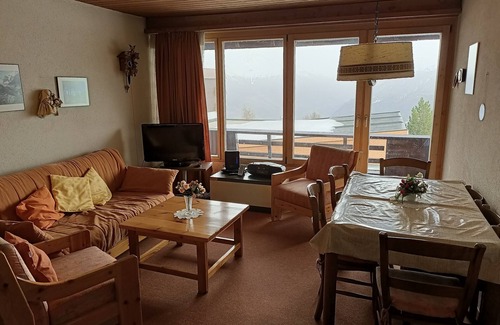 Vex Apartment | Ski in, ski out, from the bed onto the board. Living right in the ski area at 2000m