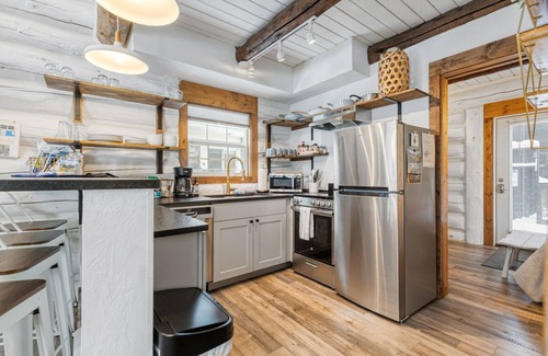 Whitefish Cabin | Ski In/Ski Out Luxury Cabin, Next to Chair 3, Hot Tub, Sleeps 6, Fireplace and AC