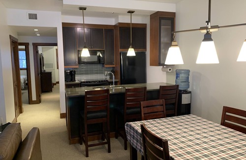 Versant Soleil Condo | Ski in/ski out Mont-Tremblant Versant Soleil - 200' from major chairlift