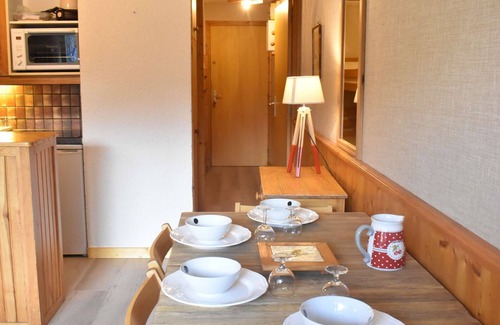 Meribel Centre Apartment | Ski-In/Ski-Out Studio for 4 in Méribel, Pool Access, Near Shops & Bus Stop