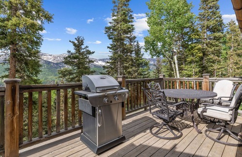 Mountain Village Cottage | Ski-in/Ski-out Cottage with spectacular mountain views