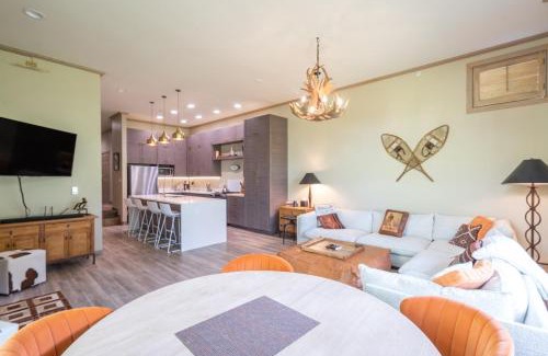 Mountain Village House | Ski in Ski out Village Creek condo in the Mountain Village Core