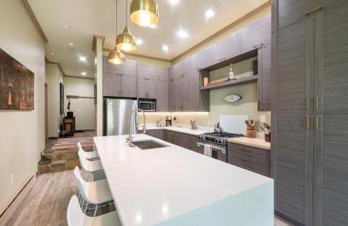 Mountain Village House | Ski in Ski out Village Creek condo in the Mountain Village Core