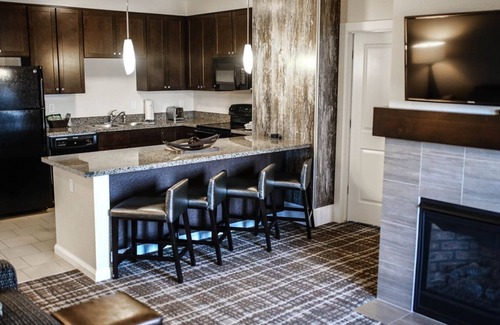 Park City Resort | 🎿 Ski Paradise at Wyndham Park City Resort- 2 Bedroom Villa - Sleeps 8!