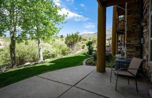 Eden House | Ski Paradise Ground Floor Gem