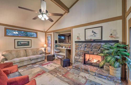 Beech Mountain House | Ski Resort Cabin with Deck in Beech Mountain!
