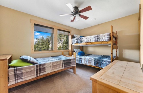 Tahoe Village House | Ski Slope Luxury w/Hot Tub, Elevator, Game Room, Fireplace, BBQ (HNH1410)