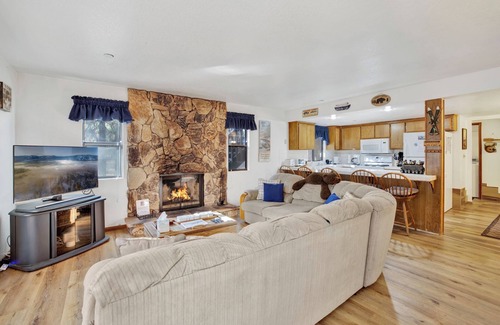 Summit Estates House | SKI Time Getaway #1848