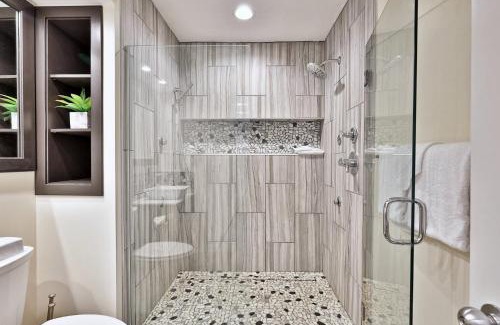 Killington House | Skiers Suite 2RM 2BA Renovated Condo 1366