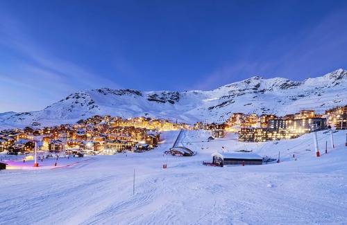 Val-Thorens Apartment | Skiing in Val-Thorens Very close to the slopes