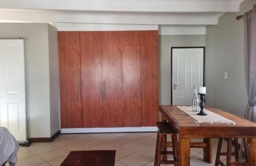 Velddrif House | Skilpadvlei Cottage Studios