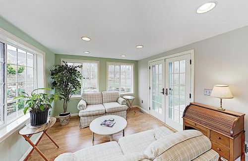 South Harwich House | Skinequit Cottage