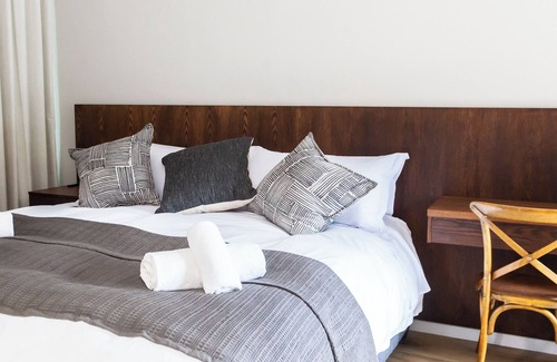Paarl Bed & Breakfast | Skinkikofi Guest House