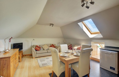 Erpingham Apartment | Skipjack - One Bedroom Apartment, Sleeps 2