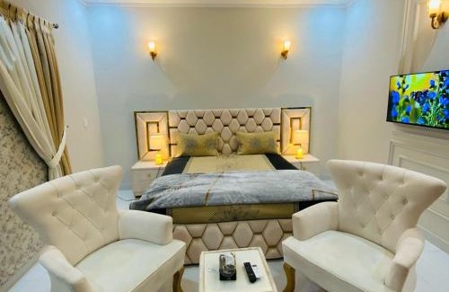 Islamabad House | SKM Lodges