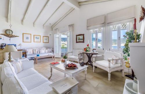 Skopelos Hotel | Skopelos Village Hotel