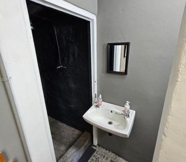 Colesberg Apartment | Skuilte