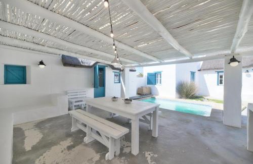 Struisbaai House | Skulpies Cottage Langezandt In Struisbaai