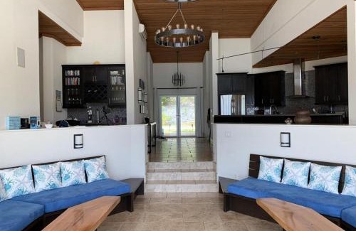 Governor's Harbour House | Sky Beach Club Rock House home